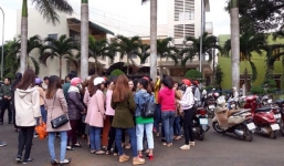 Vụ 500 giáo viên bị chấm dứt hợp đồng: Xem xét kỷ luật Chủ tịch huyện