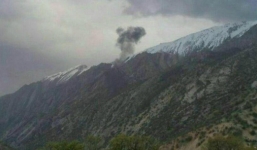 Máy bay lao vào núi ở Iran, 11 người chết