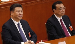 Ông Tập cười khi nghe thông báo kết quả sửa hiến pháp bỏ giới hạn nhiệm kỳ Chủ tịch TQ