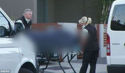 Thi thể người phụ nữ để 8 tháng trong bồn tắm, bạn cùng phòng giả vờ không biết và coi như 'vẫn còn sống'