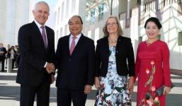 Australia bắn 19 loạt đại bác chào đón Thủ tướng Nguyễn Xuân Phúc