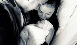 Cố chấp sinh nở tự nhiên tại nhà, bà mẹ trẻ hối hận vì khiến con tử vong ngay khi mới lọt lòng