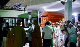 Di quan linh cữu cố Thủ tướng Phan Văn Khải về Hội trường Thống Nhất