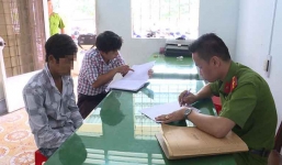 Bố bắt quả tang kẻ khống chế hiếp dâm con gái 11 tuổi ngay tại nhà