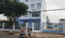 Bổ nhiệm vợ làm lãnh đạo, giám đốc bị đình chỉ công tác