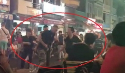 Khách Tây bị đánh bầm dập ở phố đi bộ Bùi Viện bất ngờ lên tiếng xin lỗi, mong không ai bị đuổi việc