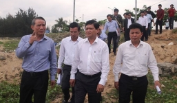 Bí thư Nghĩa nói về dự án resort chặn lối dân xuống biển: 'Cấm để an toàn cho mình, chứ đâu có phải vì sự an toàn của người dân'