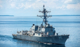 Nóng: Mỹ cho tàu chiến áp sát đảo nhân tạo Trung Quốc xây phi pháp ở Biển Đông