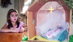 Cô bé 5 tuổi cứu sống hàng triệu người châu Phi thoát khỏi căn bệnh sốt rét bây giờ ra sao