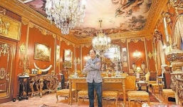 Cuộc sống toàn siêu xe, biệt thự của ông trùm phim võ thuật mà Thành Long, Hồng Kim Bảo đều nể sợ