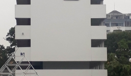 Thiếu nữ khoảng 20 tuổi tử vong, nghi rơi từ tầng 6 Đại học Xây dựng