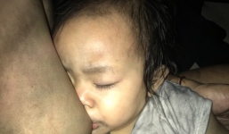 Từ bức ảnh gương mặt 2 em bé ám đầy khói đen: Đừng giết bản thân và hàng xóm vì những sự hồn nhiên khi sống trong chung cư