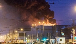 Rớt nước mắt cuộc gọi cuối cùng của bé gái 12 tuổi trước khi mất tích trong vụ cháy ở Nga