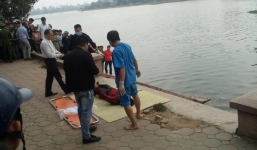 Hà Nội: Phát hiện thi thể nam giới đang phân hủy nổi giữa hồ Linh Đàm