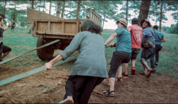 Lý Hải đầu tư 4 xế hộp xịn để đập phá trong phim 'Lật Mặt 3 - Ba Chàng Khuyết'