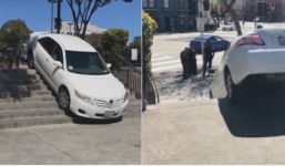 Tin lời bản đồ Uber, xe ô tô lao thẳng vào cầu thang người đi bộ và mắc kẹt 30 phút liền