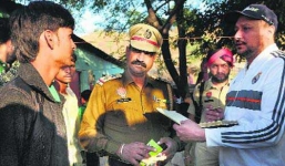 Người chồng đau khổ hô hoán vợ bị cướp sát hại, kết quả khám nghiệm hiện trường hé lộ một sự thật hoàn toàn bất ngờ