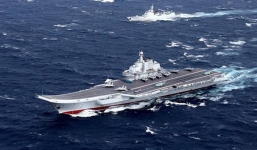 Trung Quốc nói gì về việc dàn hàng tàu chiến 'khuynh đảo' Biển Đông?