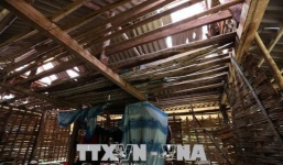 Điện Biên hỗ trợ người dân khắc phục hậu quả dông lốc