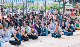 Hơn 1 tuần sau vụ cháy chung cư Carina: Nghẹn ngào nước mắt trong lễ cầu siêu