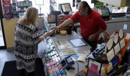 Lộ diện chủ nhân của tờ độc đắc 521 triệu USD 