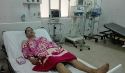 Nghi vấn đôi nam nữ tự cầm dao đâm nhau thủng tim