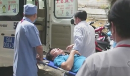 Nhân viên bệnh viện ngã quỵ ngất xỉu khi nghe tòa tuyên án