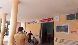 Người nhà bệnh nhân lao vào đập phá máy móc, hành hung bác sỹ vì bức xúc thủ tục BHYT