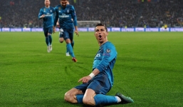 Clip: Ronaldo lập siêu phẩm, Real vùi dập Juve không thương tiếc