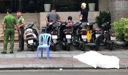 Người đàn ông ngoại quốc rơi từ tầng cao khách sạn ở Sài Gòn