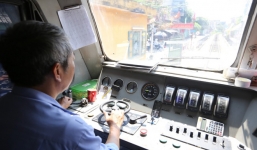 Bộ Y tế nói gì về đề xuất 'ngực lép' không được lái tàu?