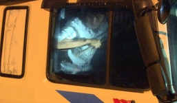 'Ma men' tông xe công an, cố thủ trong xe bị phạt 23 triệu đồng