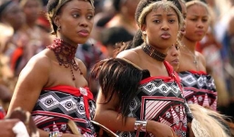 Đau buồn vì không được tham dự lễ tang chị gái, hoàng hậu Swaziland tự tử trong niềm tiếc thương của hoàng gia