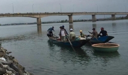 Tìm thấy thi thể học sinh lớp 8 tử vong trên sông Gianh