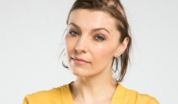 Hy hữu: Cô dâu hói cả đầu vì căng thẳng chuẩn bị đám cưới trong mơ