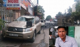 Tài xế đánh lái cứu 2 nữ sinh thấp thỏm sau cú điện bất ngờ của chủ xe Toyota