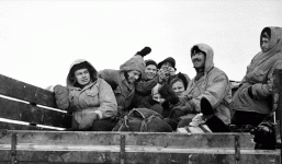 Cái chết bí ẩn của 9 người leo núi xấu số trên Đèo Dyatlov: Nạn nhân chết vì mất nhiệt, có chấn thương 'không thể do con người gây ra', quần áo bị nhiễm xạ nặng