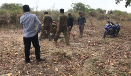 Cha lao theo đòi chết cùng con trai duy nhất trượt chân xuống hồ