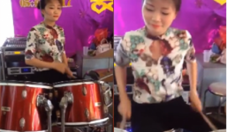 Tay trống nữ với thần thái cuốn hút trong đám cưới khiến cô dâu chú rẻ bị lu mờ