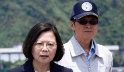 Nóng: Trung Quốc bắt đầu tập trận, bắn đạn thật tại eo biển Đài Loan