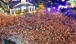 Cấm xe vào đường Nguyễn Huệ đêm 30/4