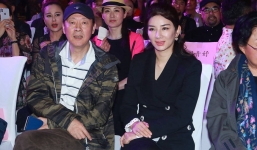 Một thời là gương mặt nổi bật, giờ đây nhan sắc 'Tiểu Yến Tử' Huỳnh Dịch tuột dốc, cứng đờ như tượng