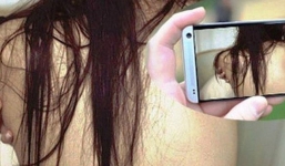 Dọa tung ảnh nhạy cảm của cha ruột với bạn gái để tống tiền