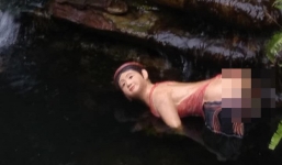 Tượng thiếu nữ lộ vòng 3 gây phản cảm trong KTX Sư phạm TP.HCM