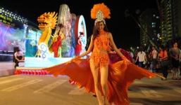 Hơn 1000 diễn viên khuấy động đường phố Bãi Cháy dịp Carnaval Hạ Long 2018