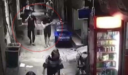 Chồng sát hại vợ rồi ung dung mang đầu nạn nhân đi nghênh ngang ngoài phố