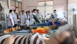 Gần 80 người nhập viện cấp cứu vì nghi uống phải nguồn nước nhiễm thuốc diệt cỏ