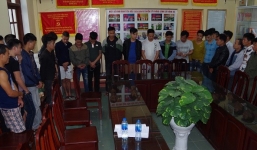 Hà Nam: Sới bạc 'khủng' bị triệt phá trong căn nhà 4 tầng 'kín cổng cao tường'