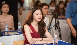 Nhan sắc hút hồn của các nữ sinh trong tour tuyển sinh HHVN khu vực phía Nam