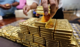 Giá vàng hôm nay 2/5/2018: Vàng dưới đáy vực 